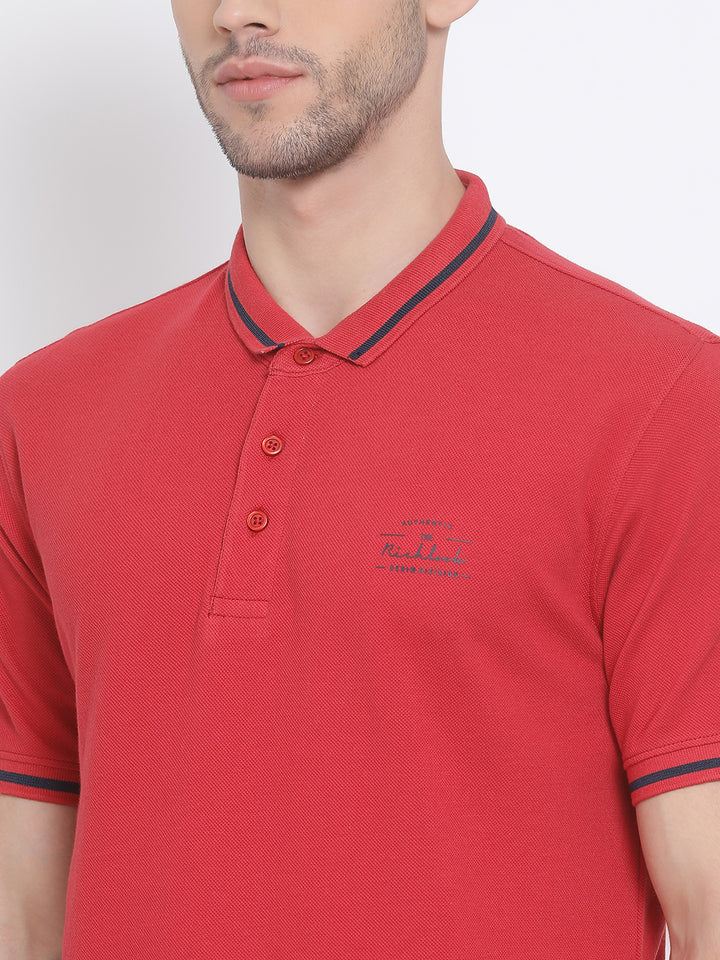 Men Red Regular Fit Solid Polo Neck T-Shirt