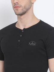 Men Black Regular Fit Solid Henley Neck T-Shirt