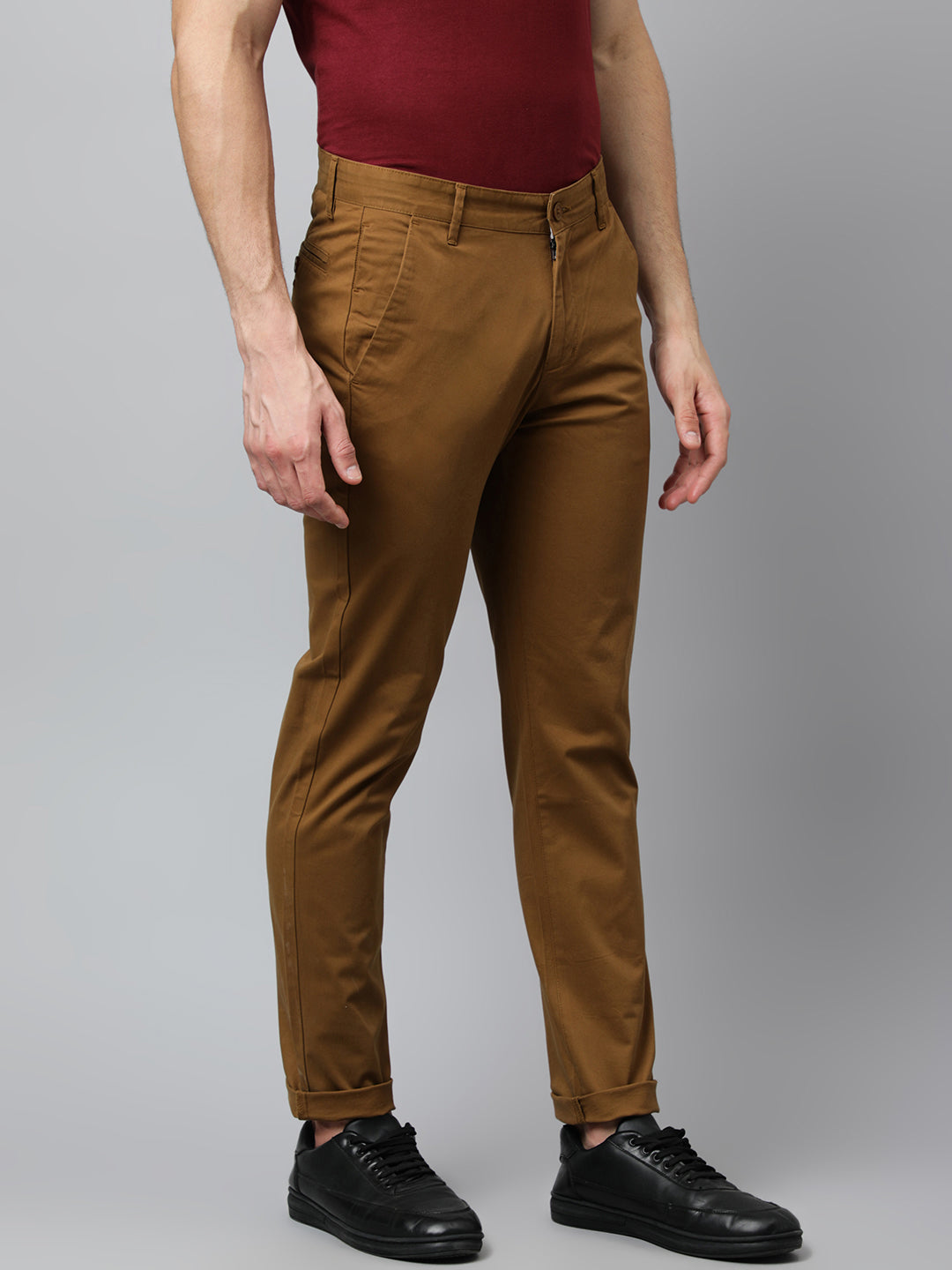 Men Dark Khaki  Slim Fit Mid Rise Solid Casual Trouser