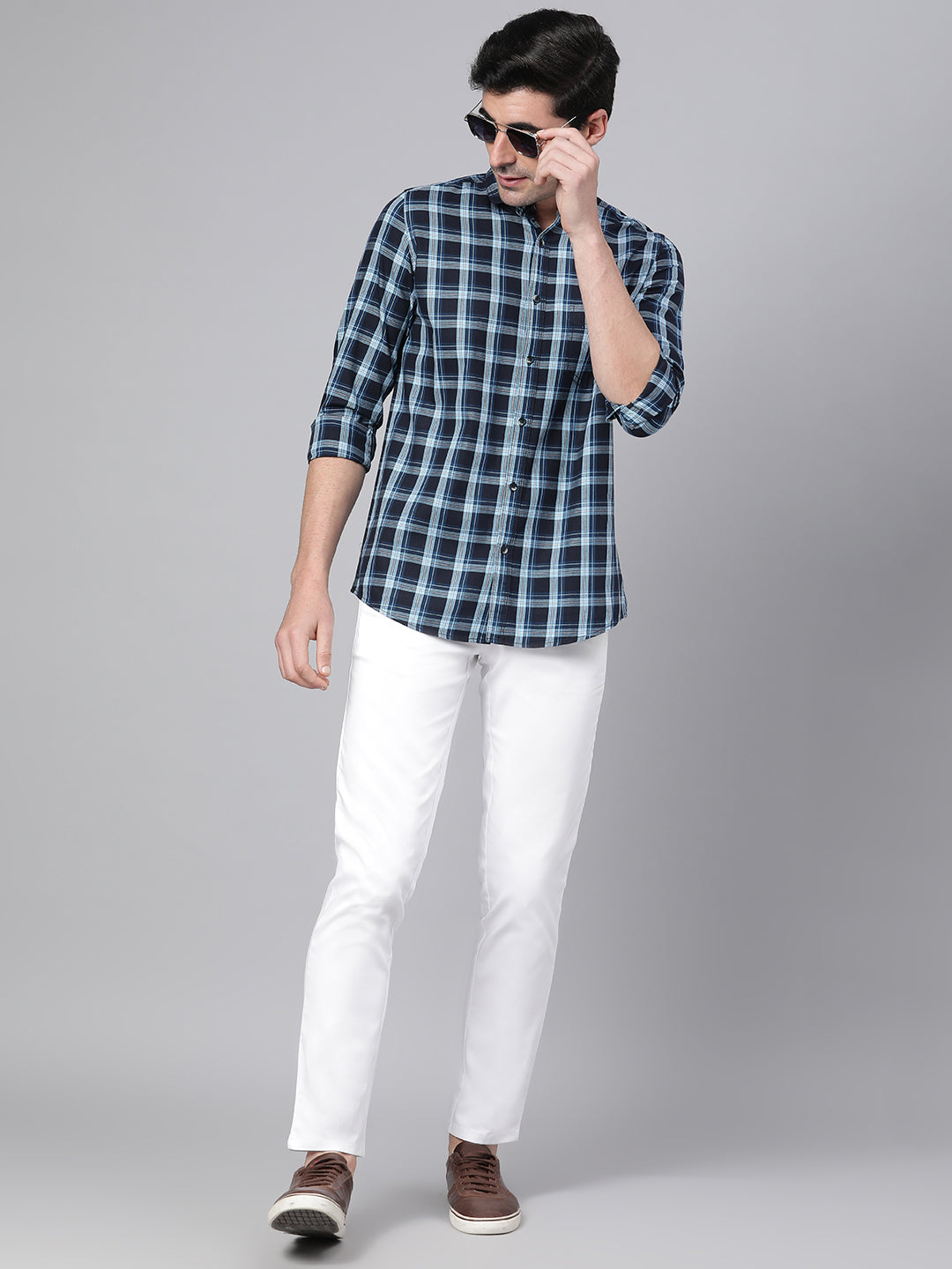 Men Navy Slim Fit Checkered Casual Shirt