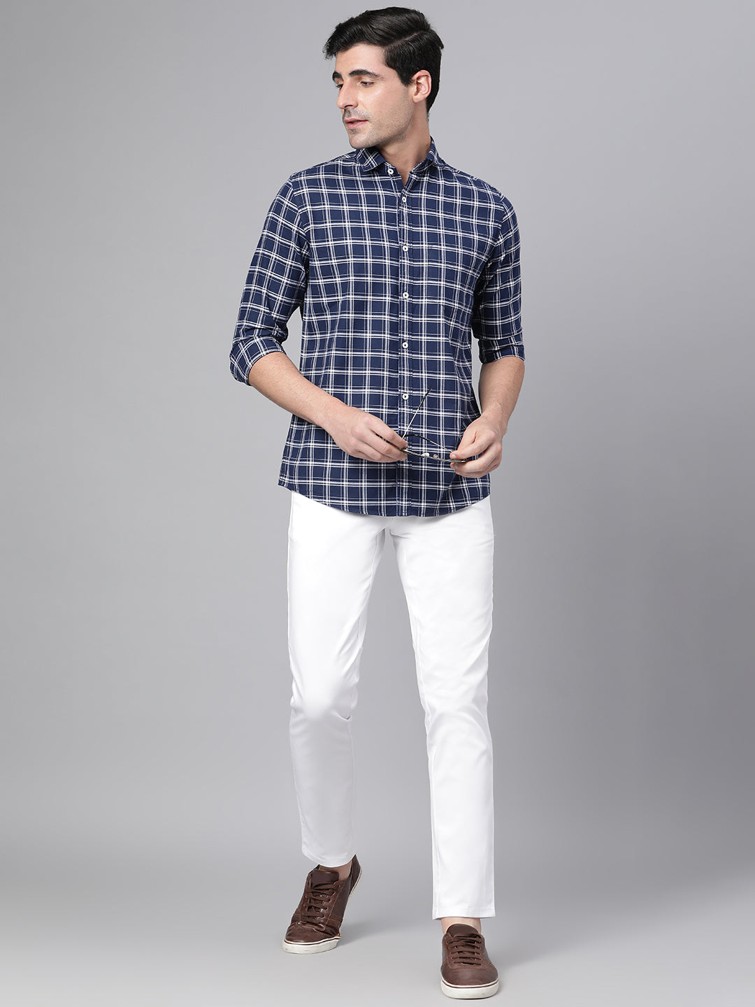 Men Navy Slim Fit Checkered Casual Shirt