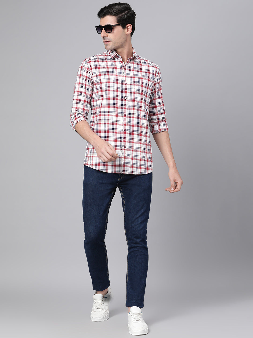 Men Red Slim Fit Checkered Casual Shirt