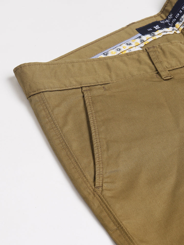 Men Khaki Slim Fit Mid Rise Casual Trouser