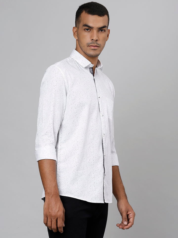 Men White Slim Fit Printed Casual Shirt