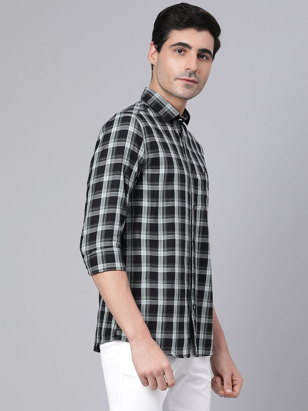 Men Black Slim Fit Checkered Casual Shirt