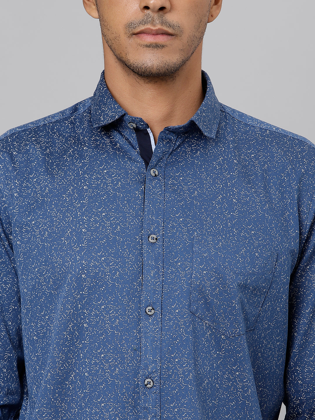 Men Blue Slim Fit Printed Casual Shirt